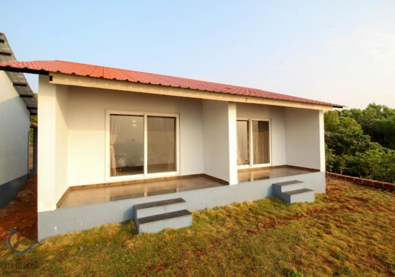 Sea King Beach Resort Ganpatipule Ngoại thất bức ảnh
